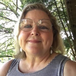 Meet your Posher, Sandra